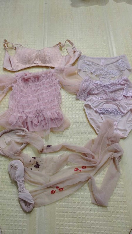 Photo gallery from 20251026, image 10