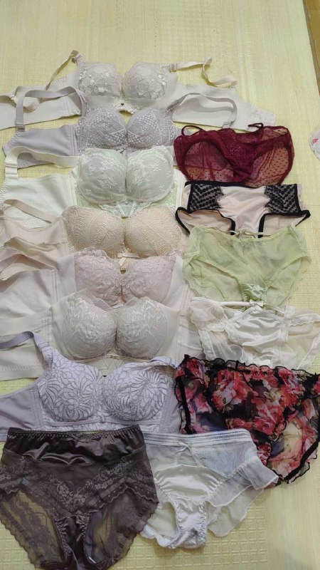 Photo gallery from 20251031, image 11