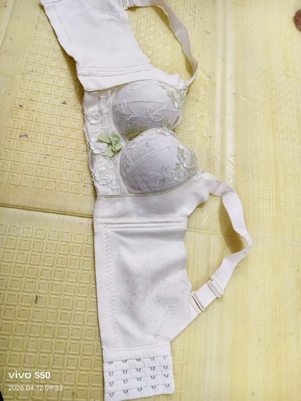 Photo gallery from 20260412, image 6