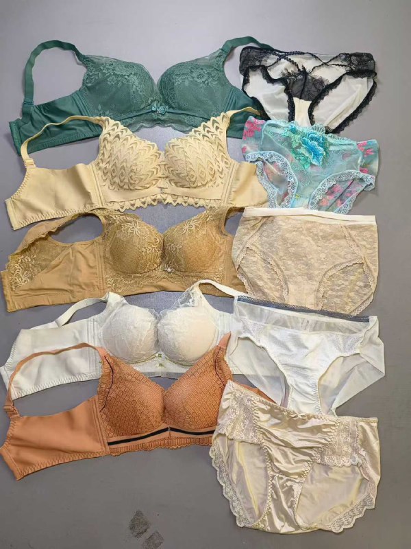 Photo gallery from 20251022, image 9