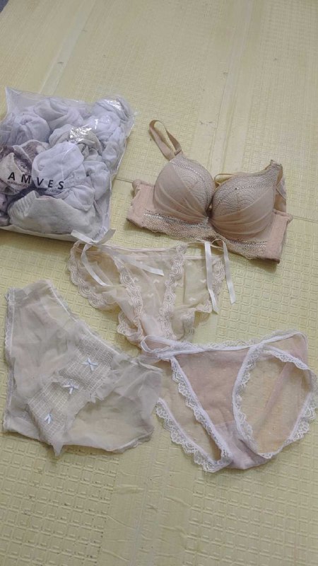 Photo gallery from 20251212, image 7