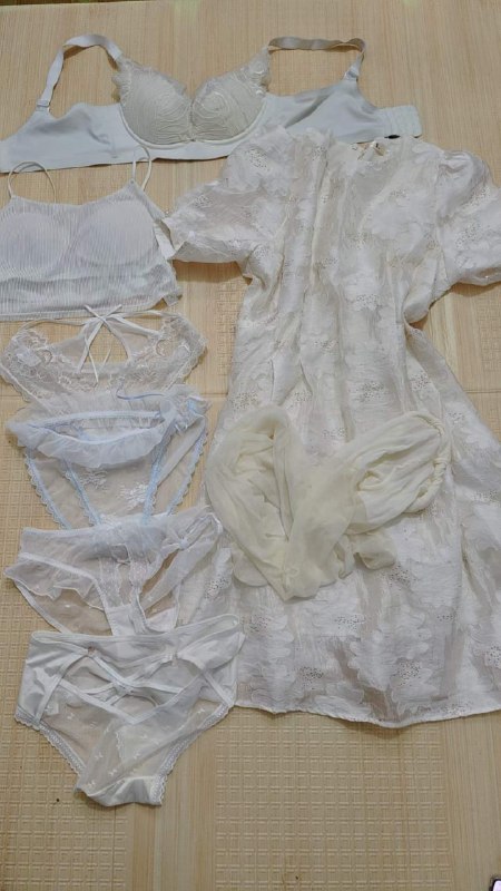 Photo gallery from 20231225, image 2