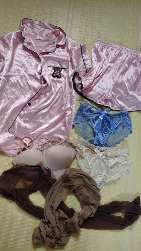 Photo gallery from 20251028, image 1